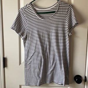 Gap tee